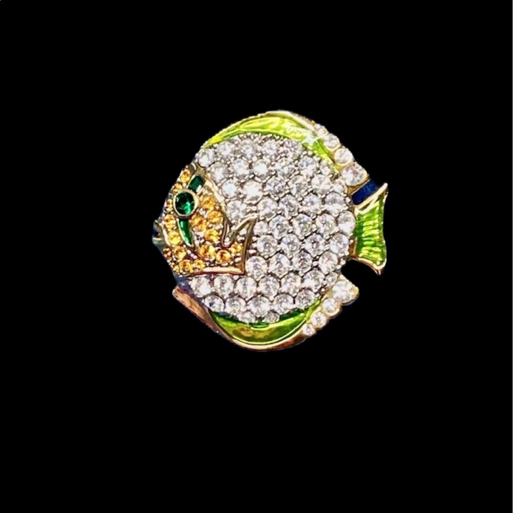 Crystal Gemstone Fish Brooch
